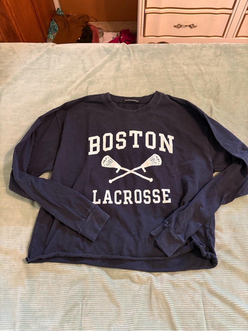 Boston Lacrosse Navy Graphic Cropped  Long Sleeve Shirt